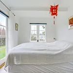Blissful Summer House In 別荘