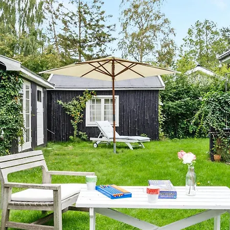 Blissful Summer House In Hornbaek Сasa de vacaciones *