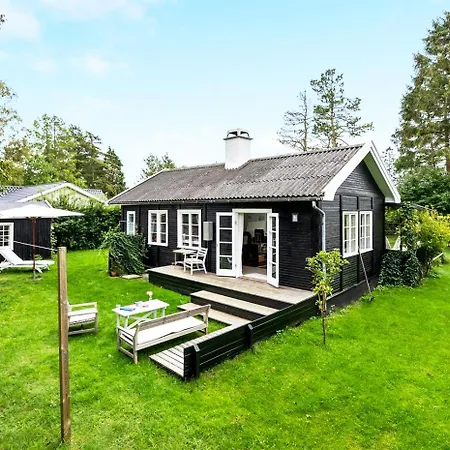 Blissful Summer House In Hornbaek * Hornbæk