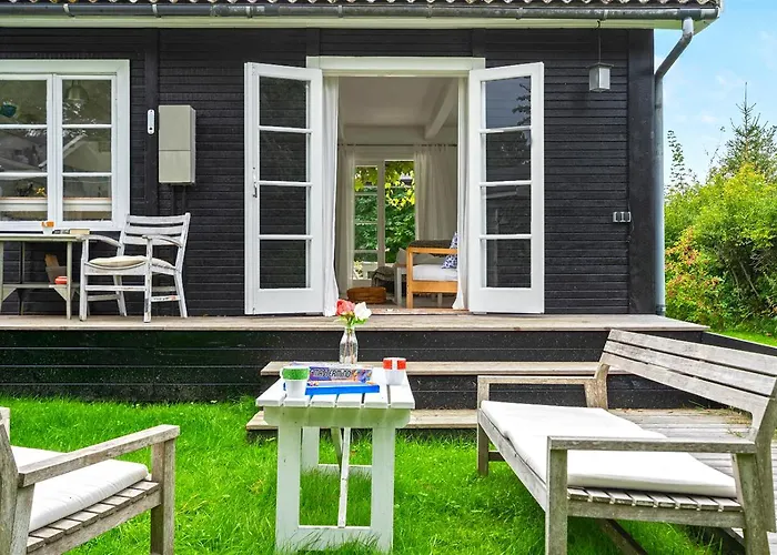Blissful Summer House In Hornbæk