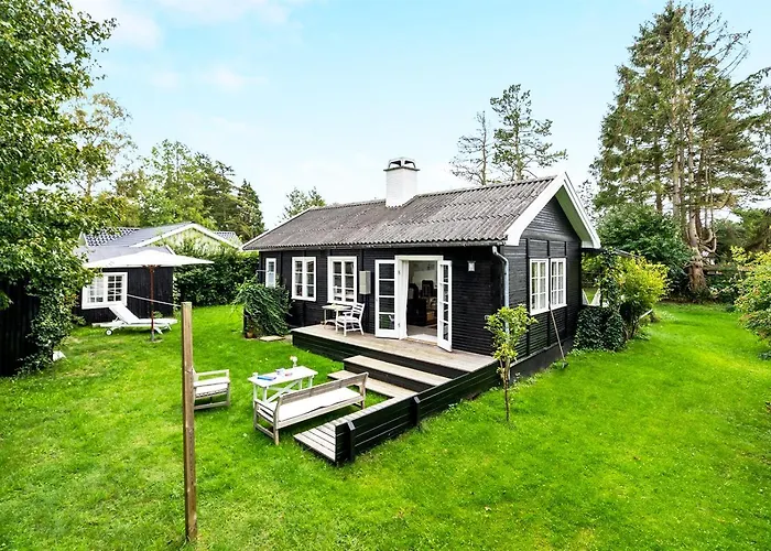 Blissful Summer House In * Hornbæk