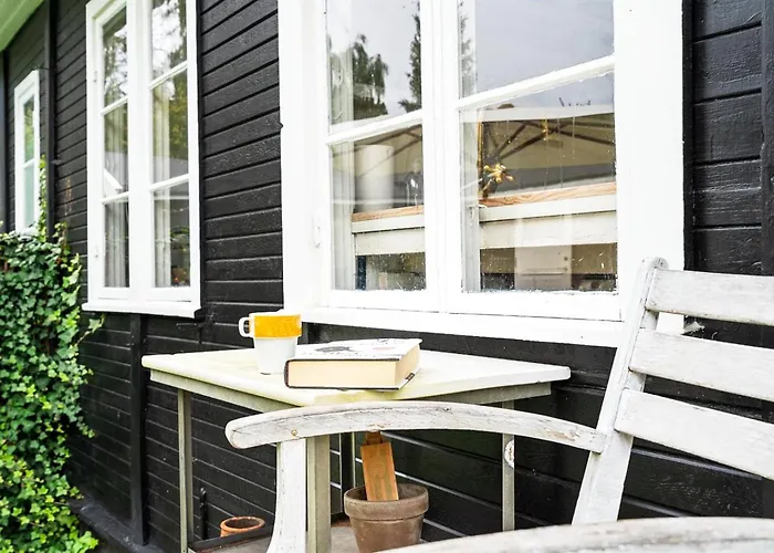 Blissful Summer House In * Hornbaek
